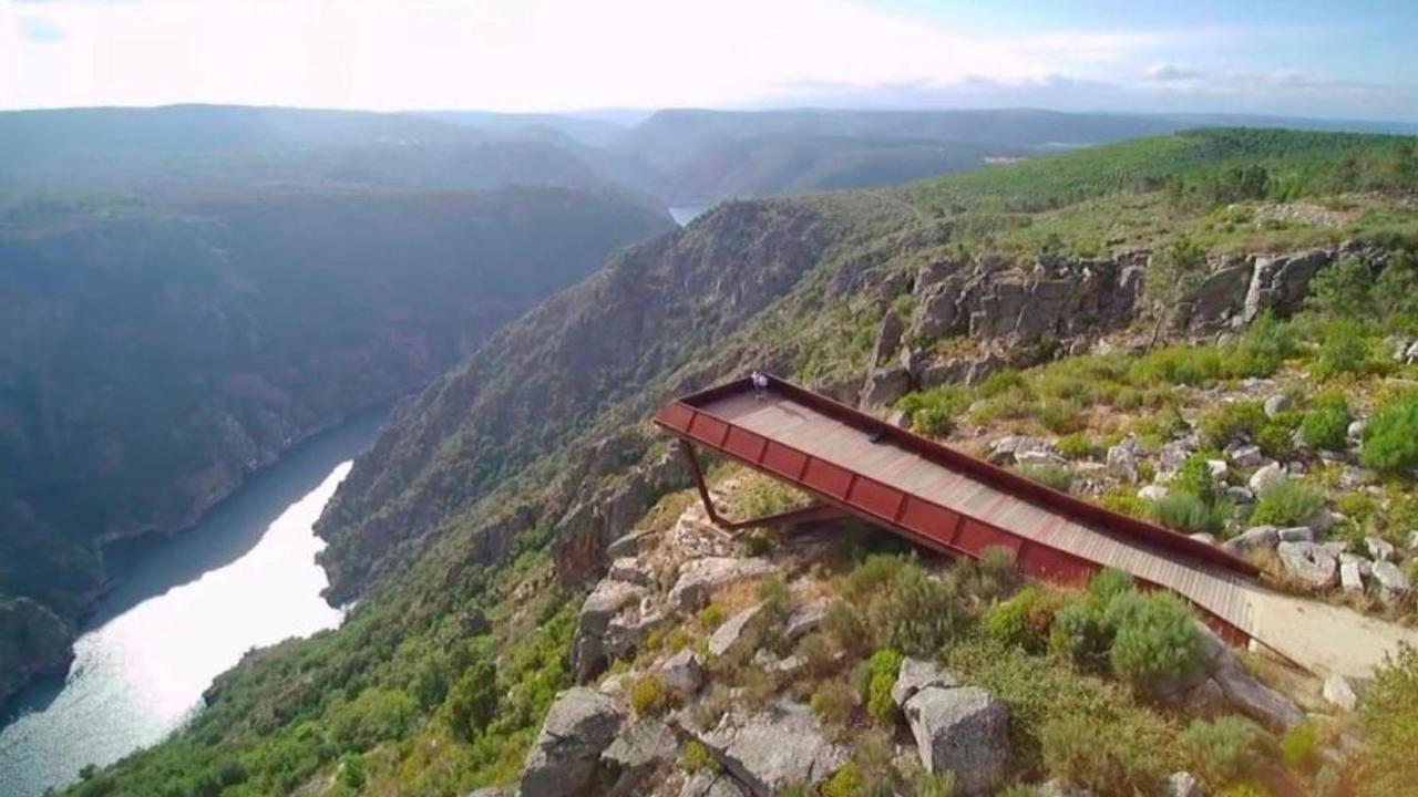 ソベール Casa Bolmente A Ver En La Ribeira Sacra.ヴィラ エクステリア 写真
